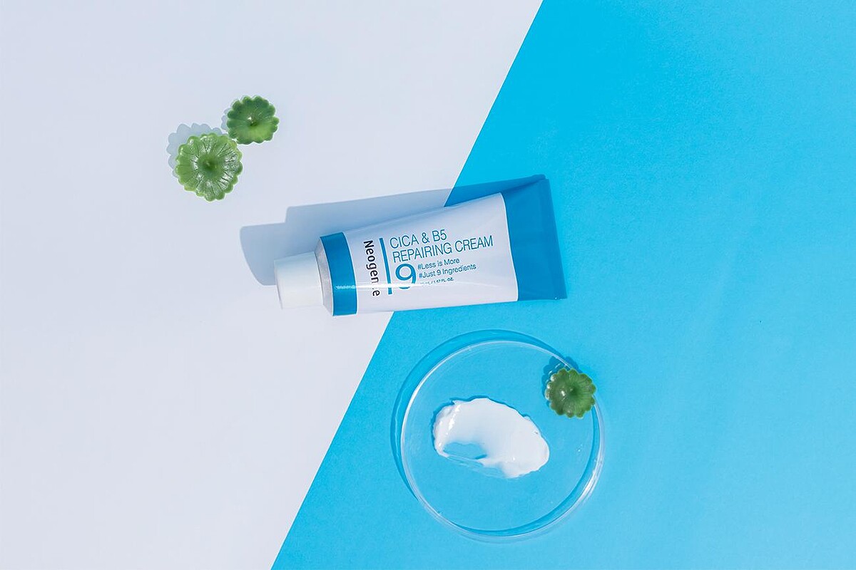 積雪草B5密集護理霜 50ml (NT$1,200)