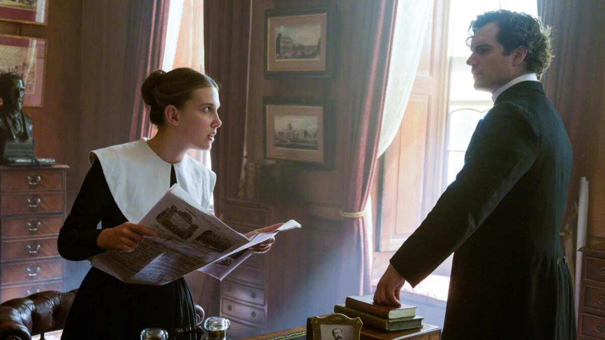 Netflix《天才少女福爾摩斯》 米莉芭比布朗變身鬥智鬥勇的偵探，勇闖大城市獨自解開失蹤母親的祕密