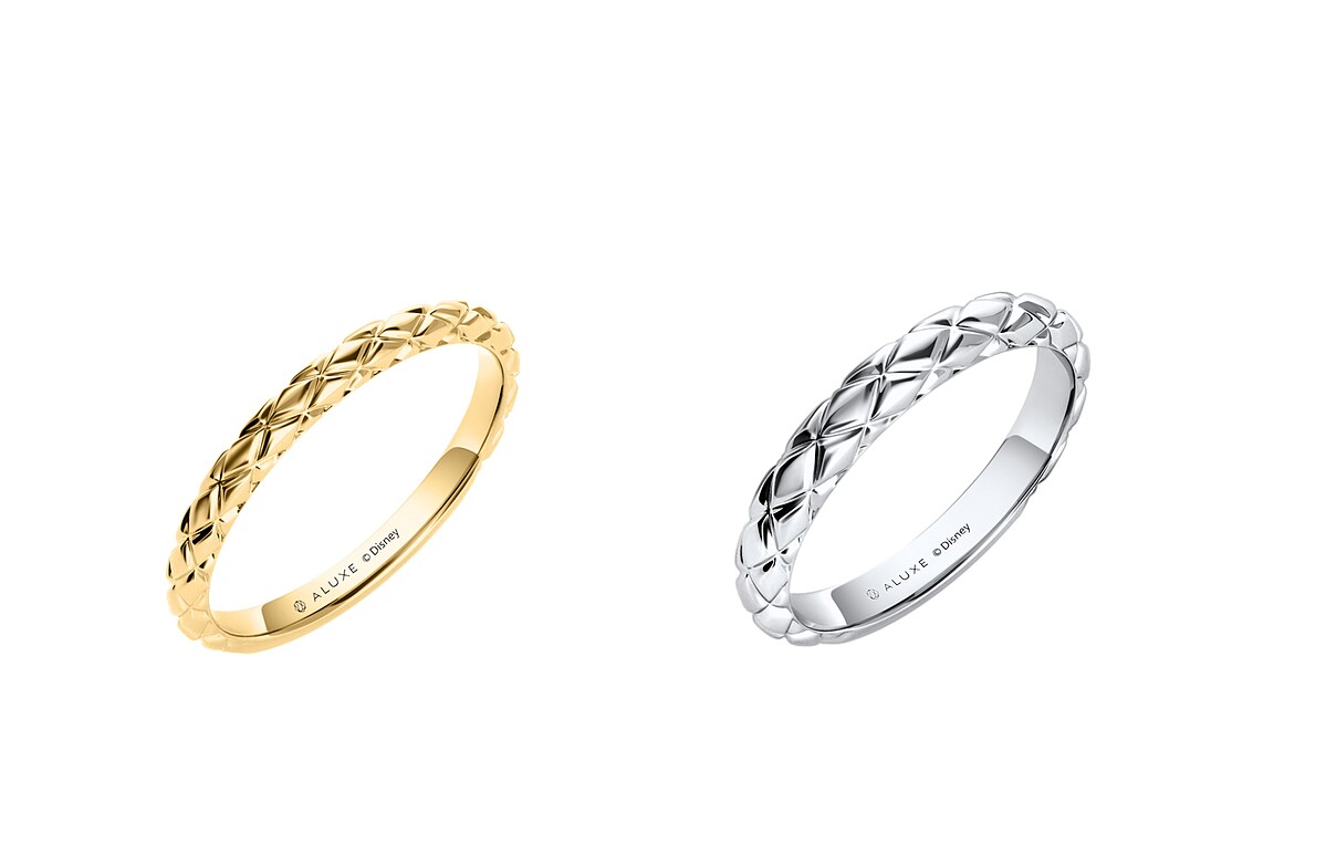 Hope Gleam 結婚女戒(左)售價18K NT$22,800 / 鉑金 NT$30,000、結婚男戒(右) 售價18K NT$23,200 / 鉑金 NT$32,800