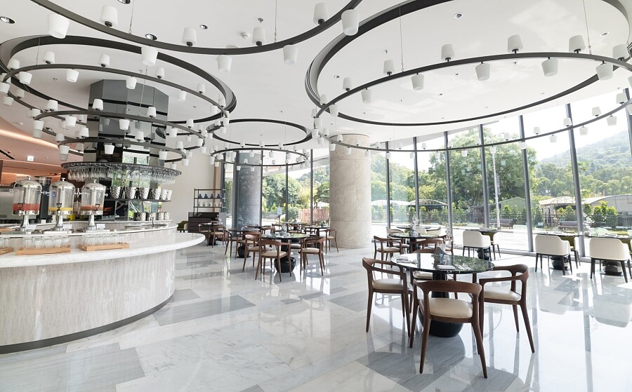 台北士林萬麗酒店處處能感受鄰近的士林官邸花卉、蝴蝶意象