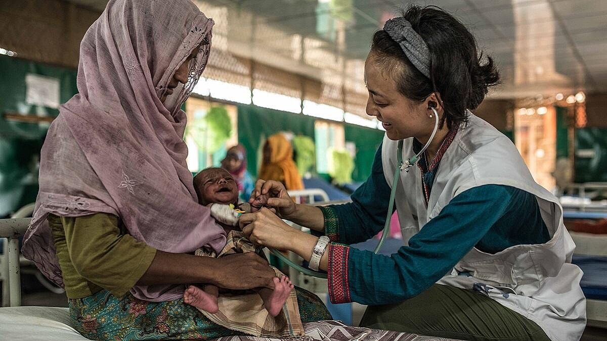 不只是南丁格爾─「她們」在無國界醫生MSF的故事。遭遇空襲仍要出任務、盼為當地婦女開一扇窗。