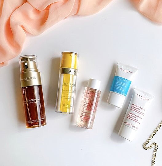 含：黃金雙肌萃50ml + 蘭花純萃賦活乳 35ml + 生命之葉保濕去角質霜 15ml + 棉花籽潔顏泡泡30ml + 水蜜桃潔顏水 50ml