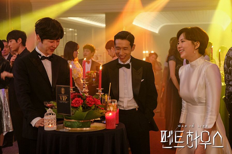 《Penthouse上流戰爭》第1季 愛奇藝海外站 熱播中