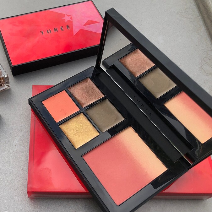 THREE 2020 Holiday Collection聖誕彩妝華麗搖滾采粧盒X01 PRETTIEST STAR