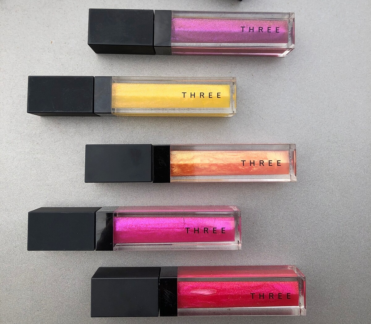 THREE 2020 Holiday Collection聖誕彩妝華麗搖滾晶唇油