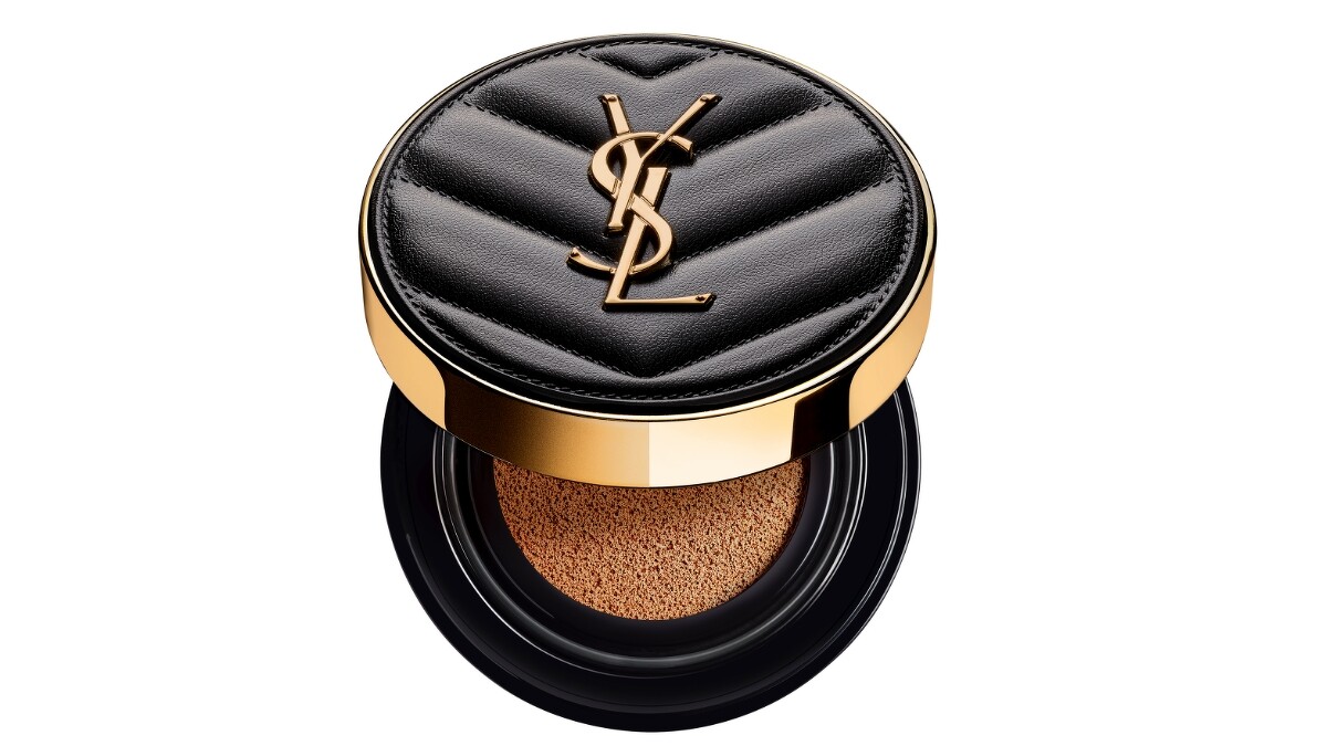 YSL恆久完美霧光氣墊粉餅