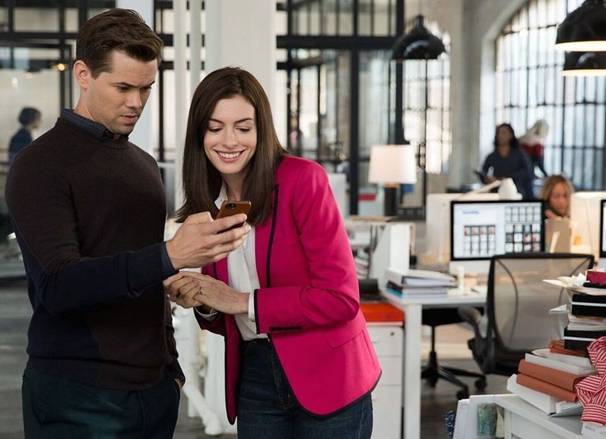 安海瑟薇演出《高年級實習生》