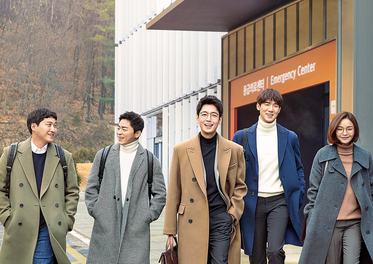  《機智醫生生活》五人幫將於2021年回歸