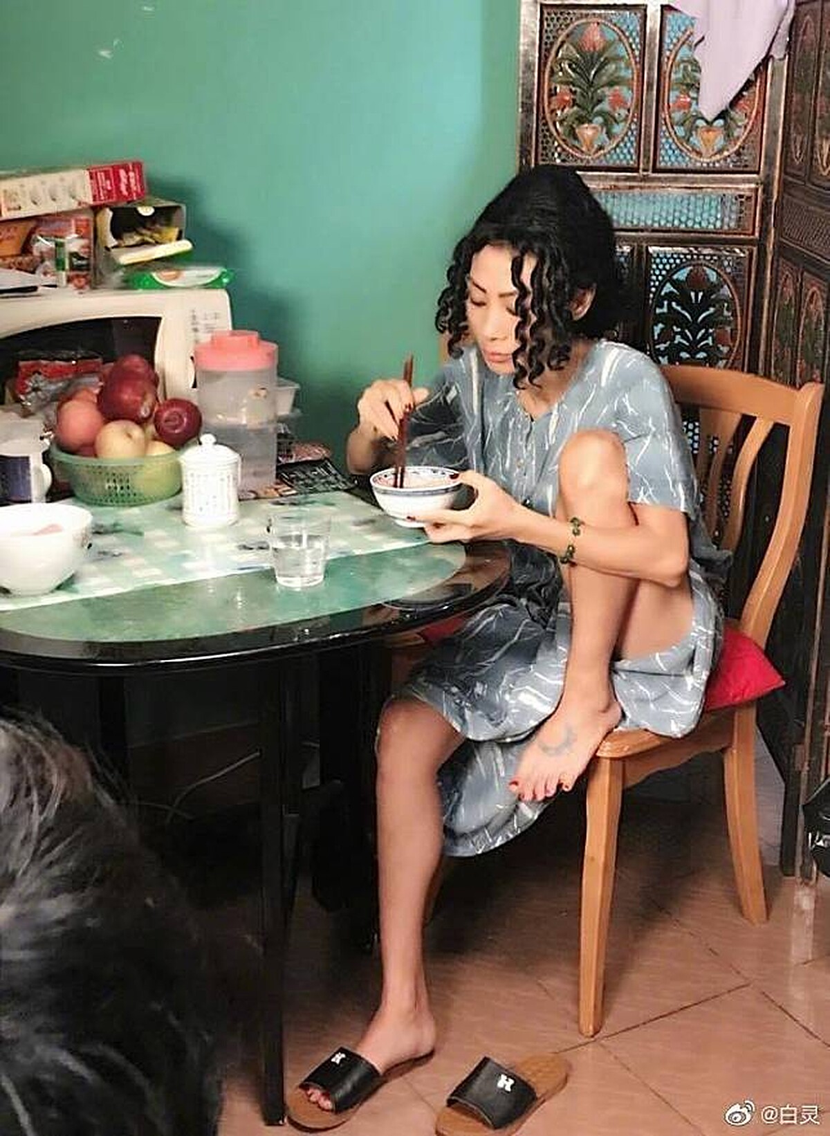  白靈2019年《墮胎師》飾演珍姐