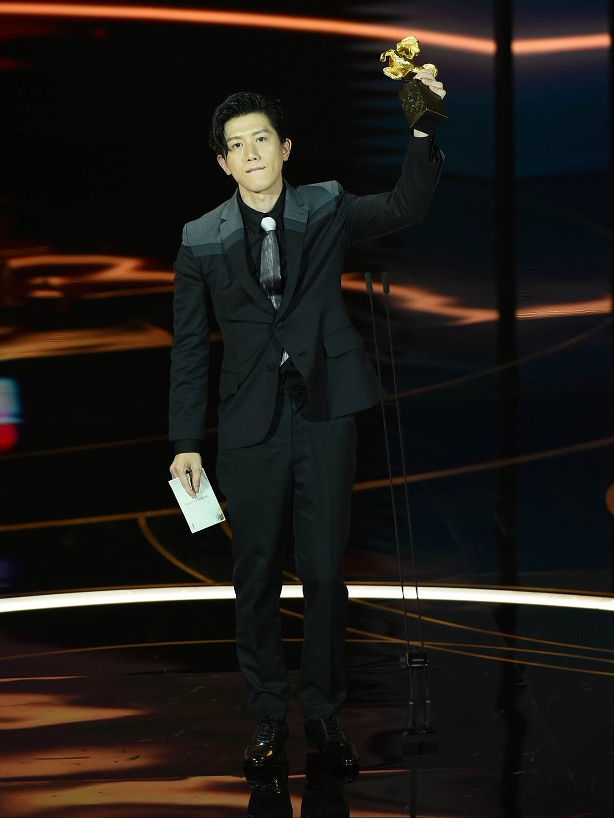 莫子儀以《親愛的房客》奪下金馬57最佳男主角