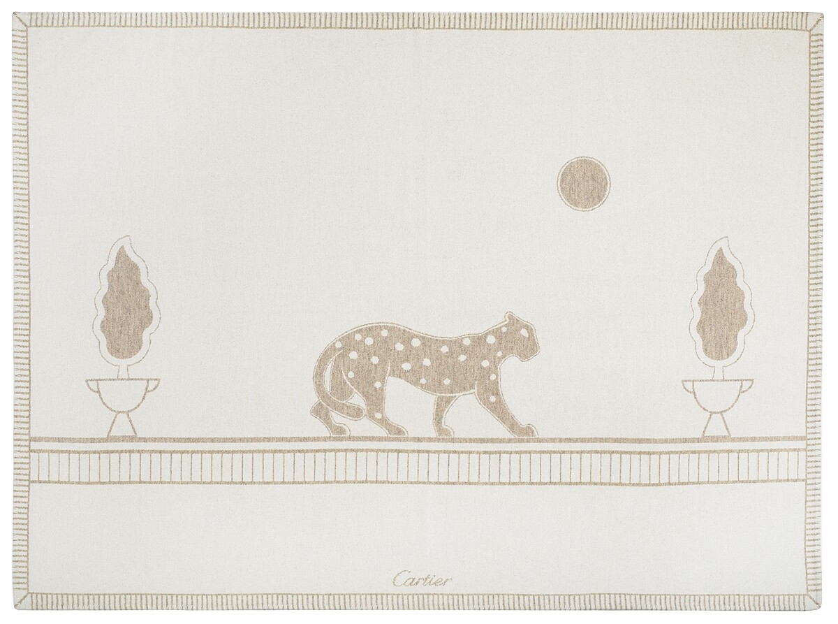 Panthere de Cartier 美洲豹毛毯，參考價格約NT$ 40,500