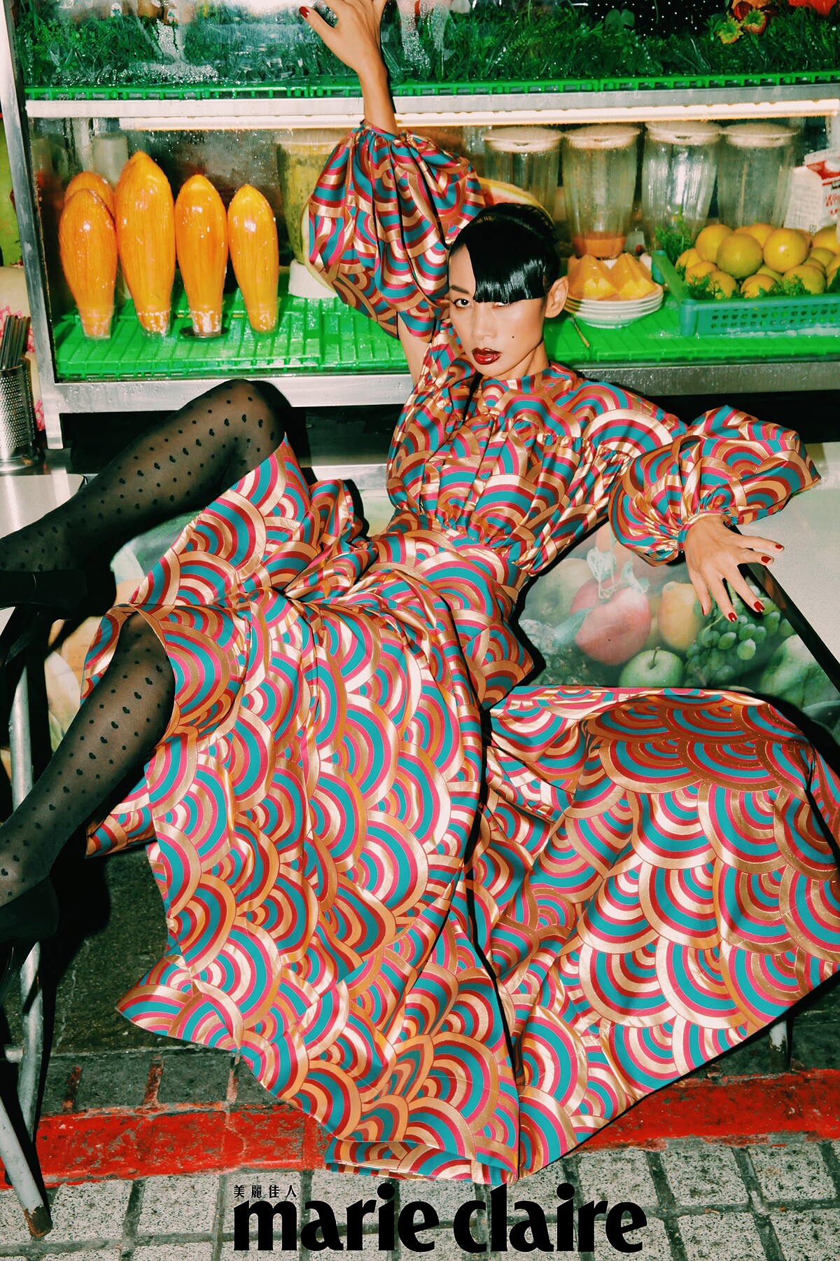  結構感洋裝，Loewe。