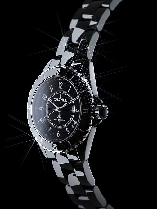 CHANEL J12系列手錶，售價NT 212,000