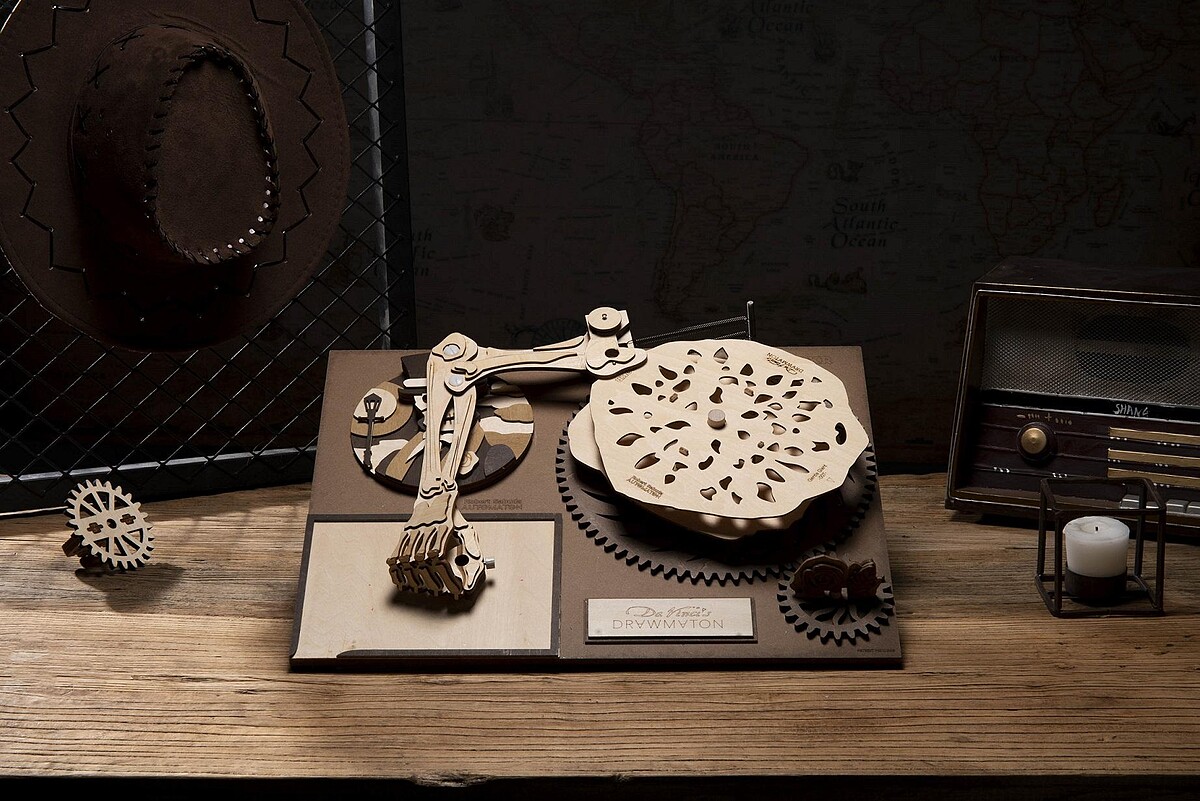 「達文西復刻繪畫手臂」定價1,299元｜誠品禮物節