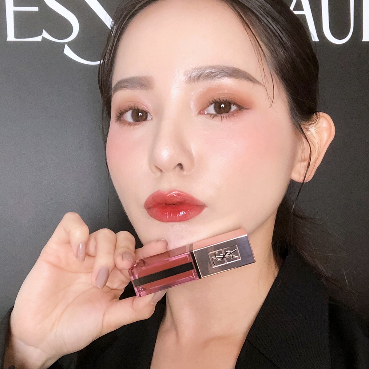 YSL奢華緞面高光唇釉#202玫瑰冰晶