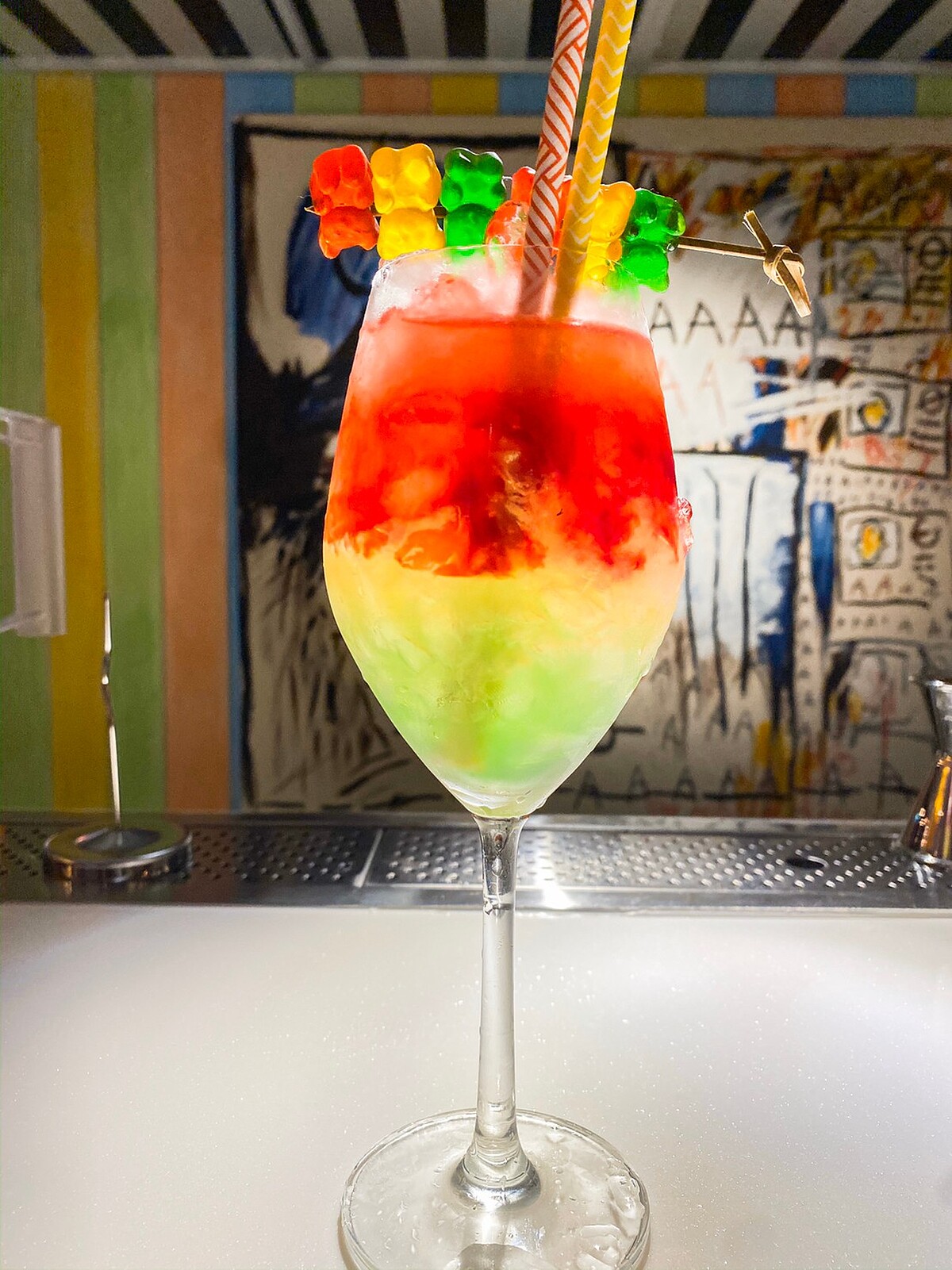 禁止酒駕，未滿18請勿飲酒