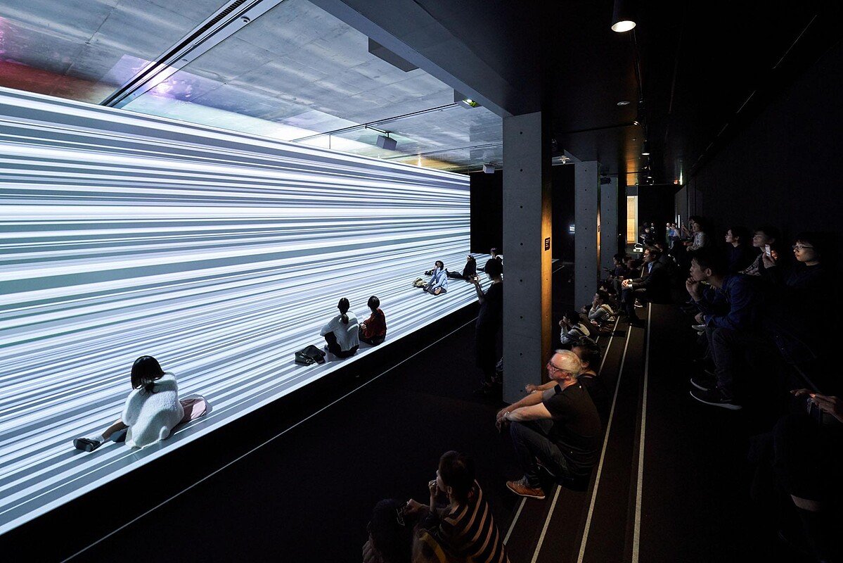 「 in fibrils 」梅田宏明