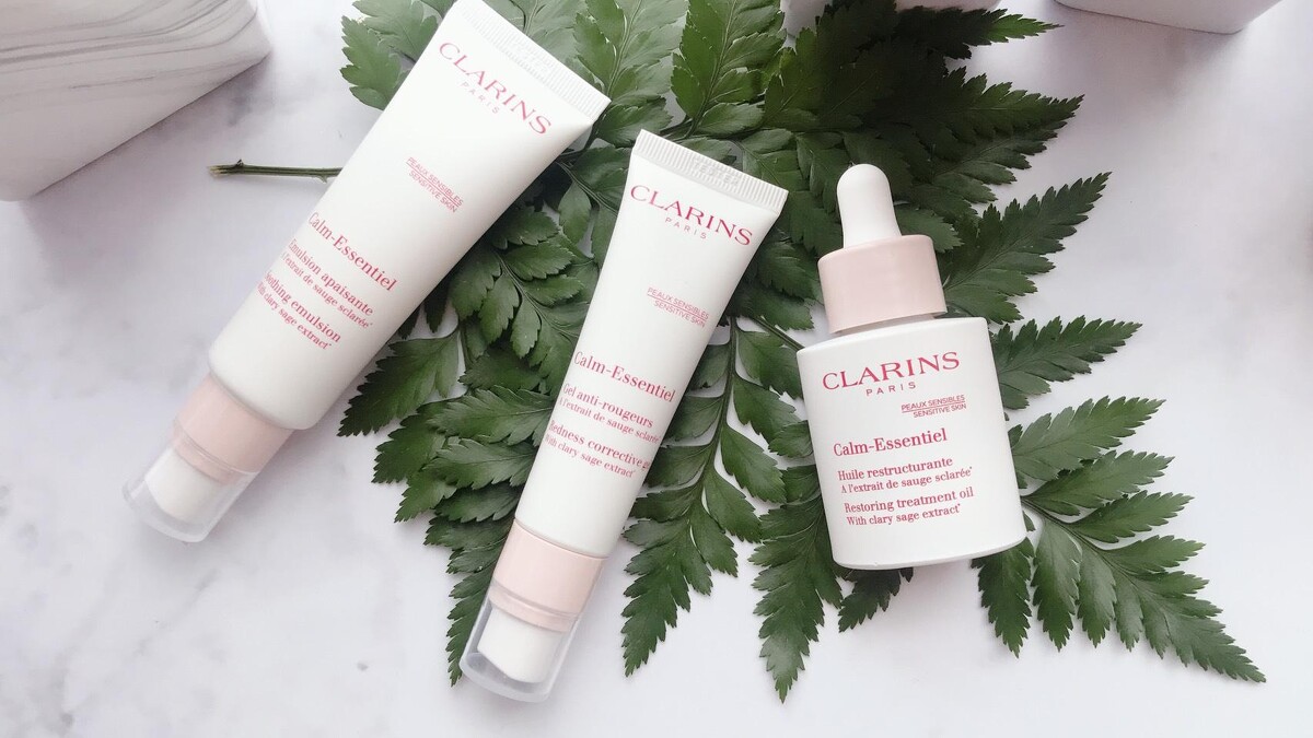 Clarins克蘭詩快樂鼠尾草舒敏保濕乳，NT1,850。 Clarins克蘭詩快樂鼠尾草舒敏調理油，NT2,150。 Clarins克蘭詩快樂鼠尾草舒緩凝膠，NT$1,350。