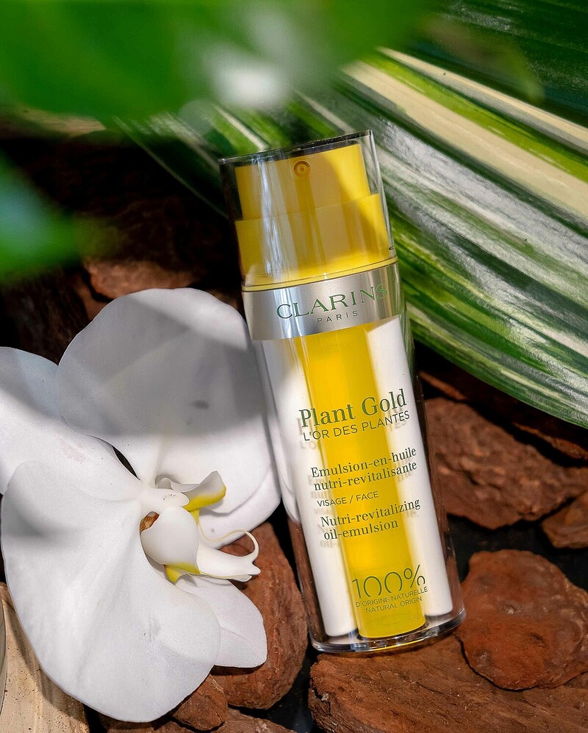 蘭花純萃賦活乳，35ml，NT2,450。