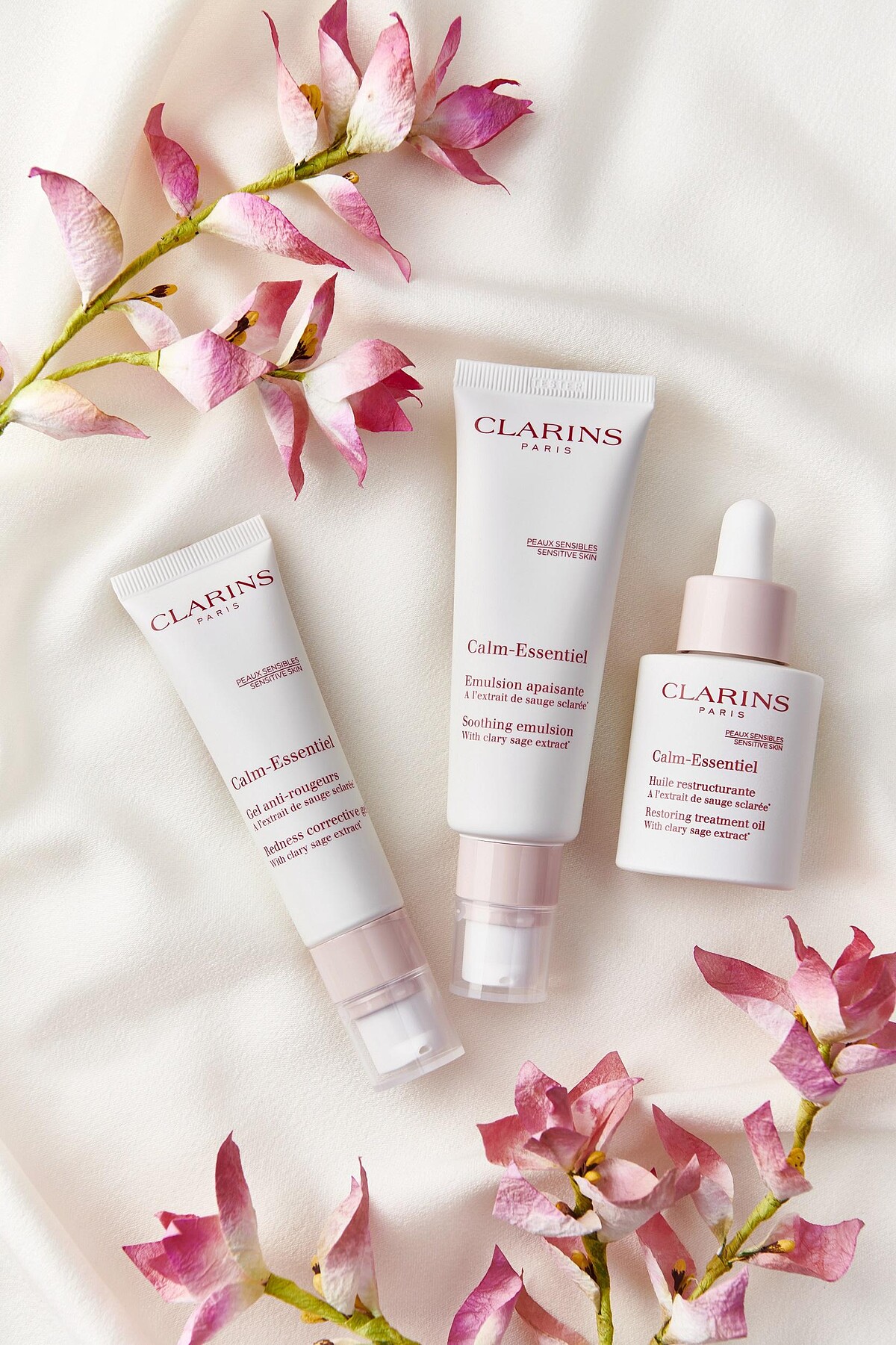 (左起：克蘭詩快樂鼠尾草舒緩凝膠30ml、克蘭詩快樂鼠尾草舒敏保濕乳50ml、克蘭詩快樂鼠尾草舒敏調理油30ml)