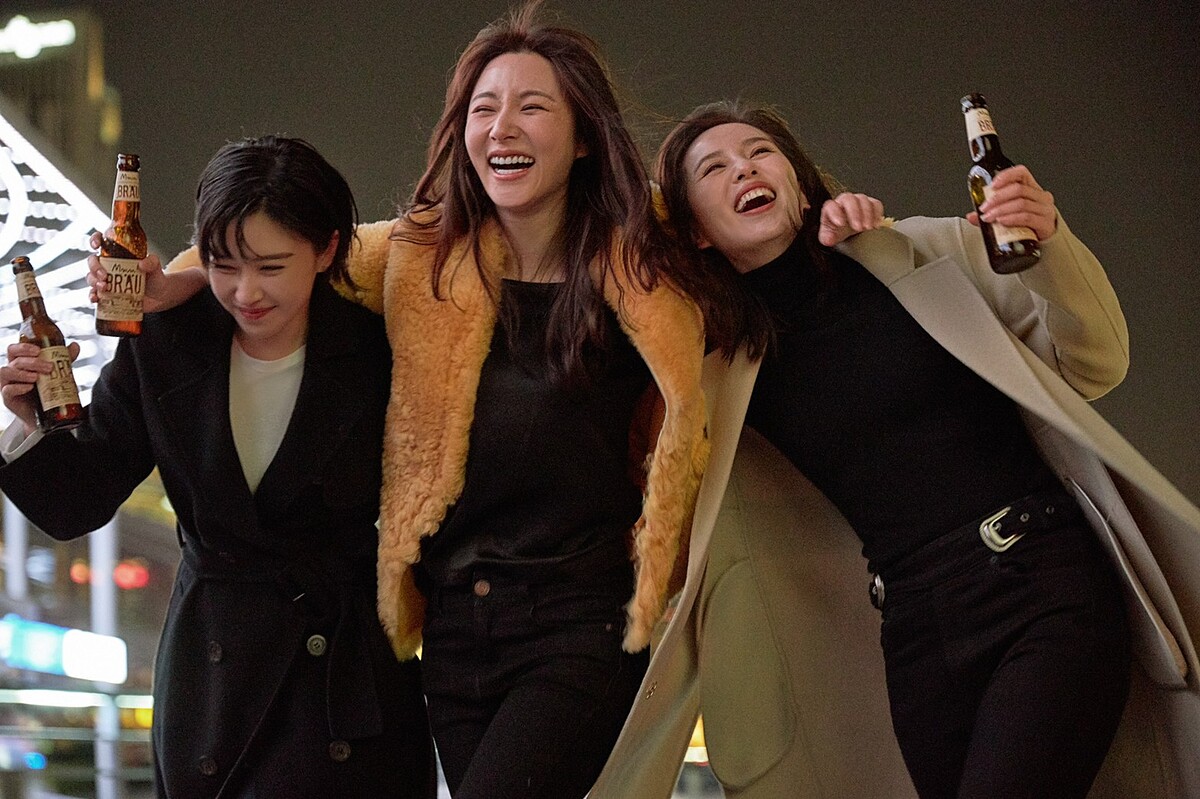 Photo／親愛的自己官方微博