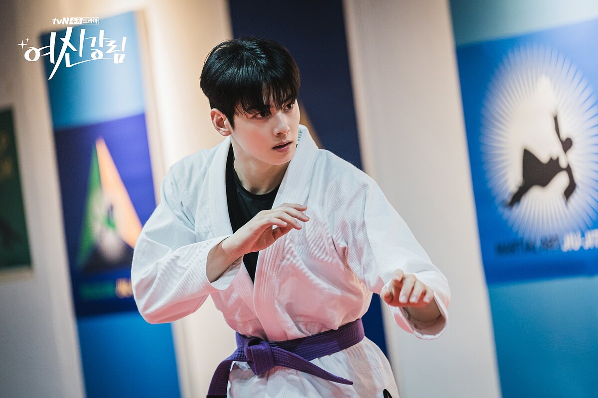 女神降臨/車銀優