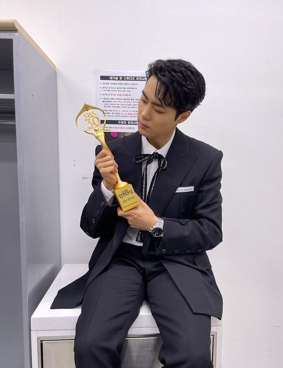 驅魔麵館/趙炳圭