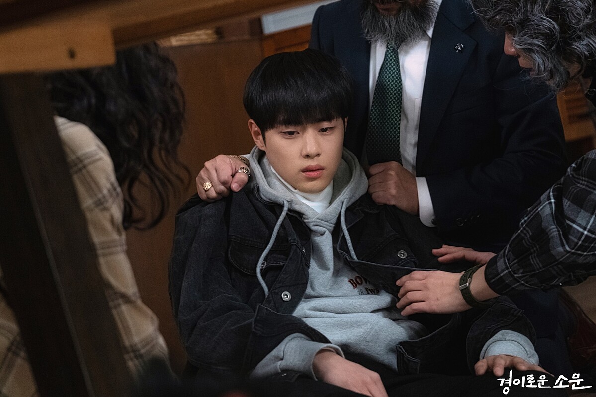 驅魔麵館/趙炳圭