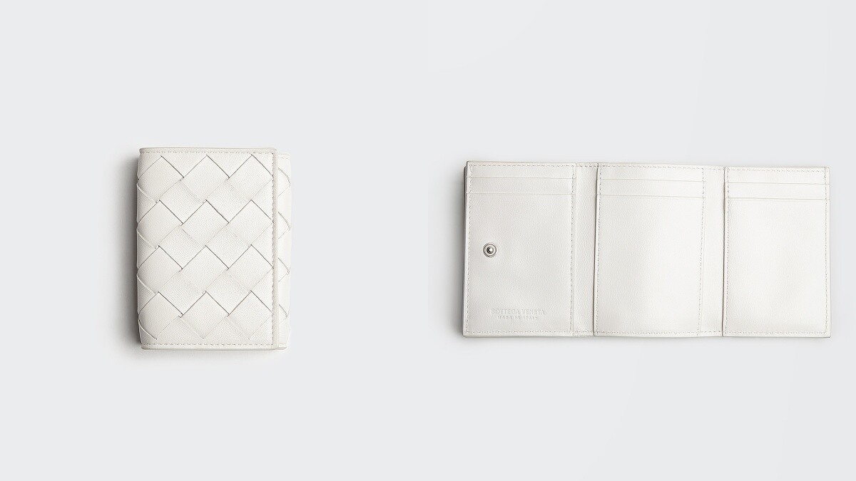 Bottega Veneta編織短夾，約NT17,000