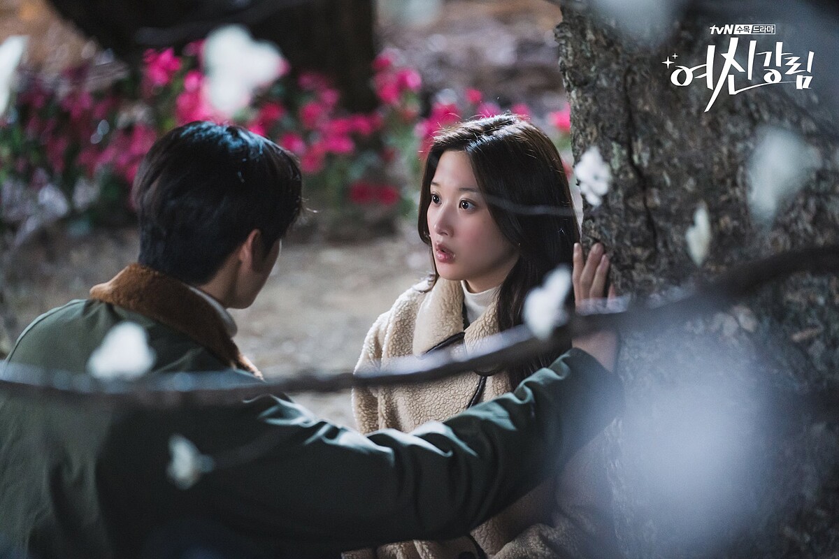 女神降臨/車銀優、文佳煐