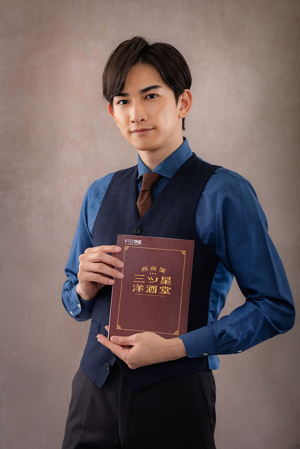 西荻窪三星洋酒堂/町田啟太