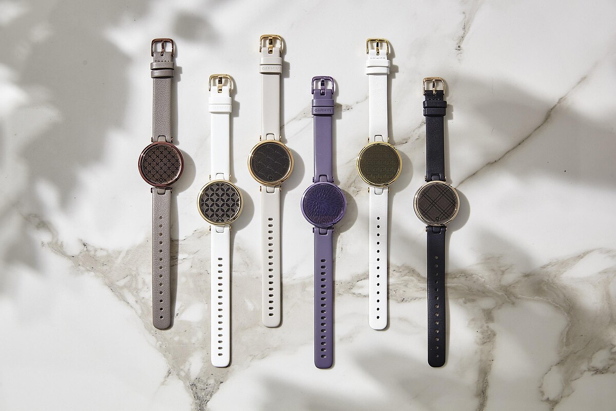 左至右：GARMIN Lily智慧腕錶 經典款-暗棕深古銅，NT7,990、GARMIN Lily智慧腕錶 運動款-純白奶油金，NT6,990、GARMIN Lily智慧腕錶 運動款-淡沙玫瑰金，NT6,990、GARMIN Lily智慧腕錶 運動款-靛夜暗灰紫，NT6,990、GARMIN Lily智慧腕錶 經典款-純白燦日金，NT7,990、GARMIN Lily智慧腕錶 經典款-黑蘊奶油金，NT7,990。