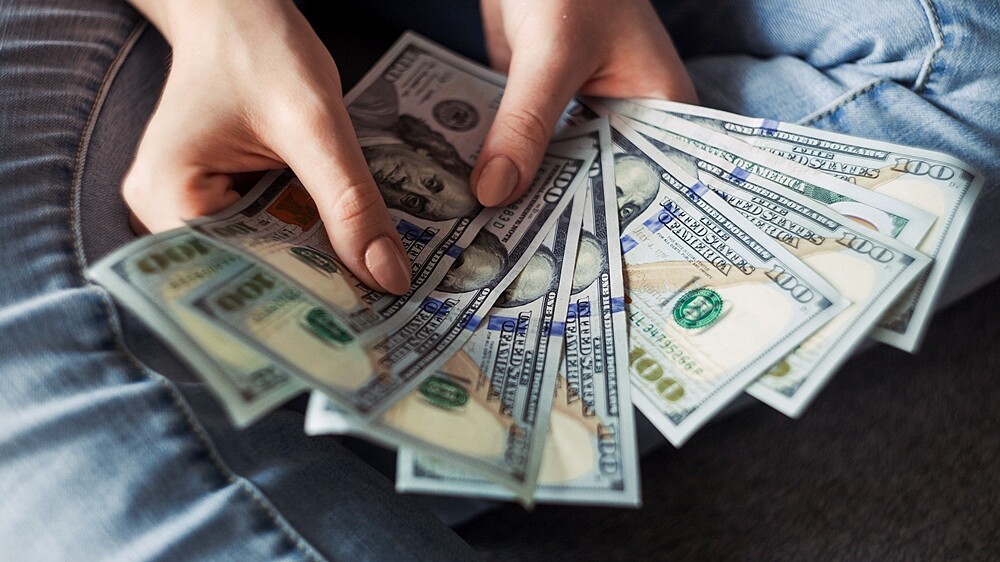 新年快樂！易經專家公布9步驟「接天心開運法」，教你牛年新春打開財運、賺大錢