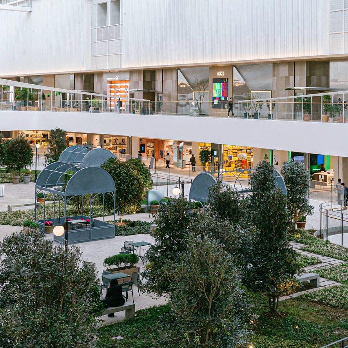 5樓有非常舒適的休憩空間。