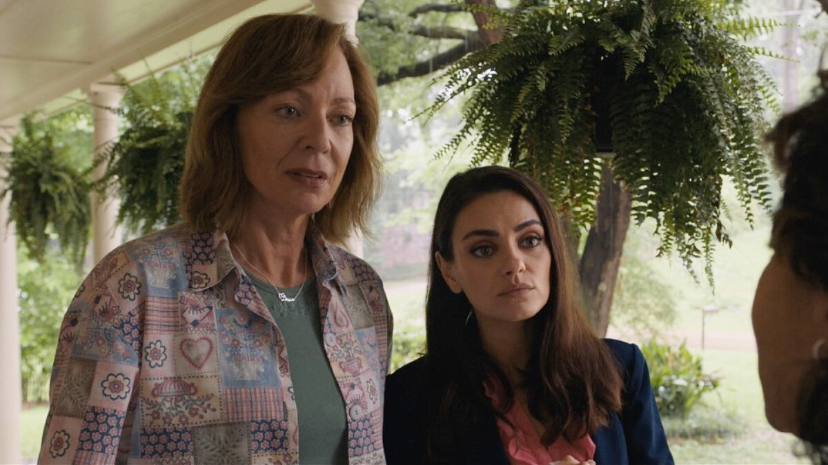 《老娘演很大》宛如爆笑版《控制》！蜜拉庫妮絲、艾莉森珍妮化身「假面姊妹花」，丈夫失蹤劇情超展開