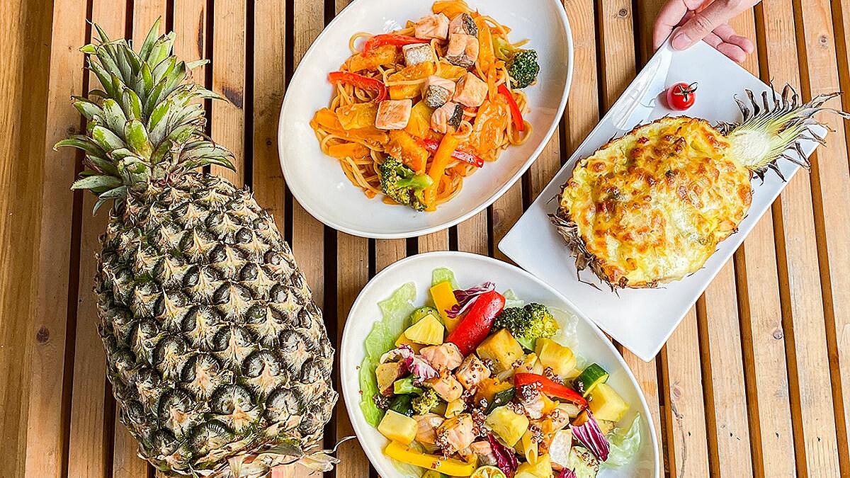 零難度鳳梨料理!鳳梨尬鮭魚3道清爽又好吃的鳳梨食譜大公開