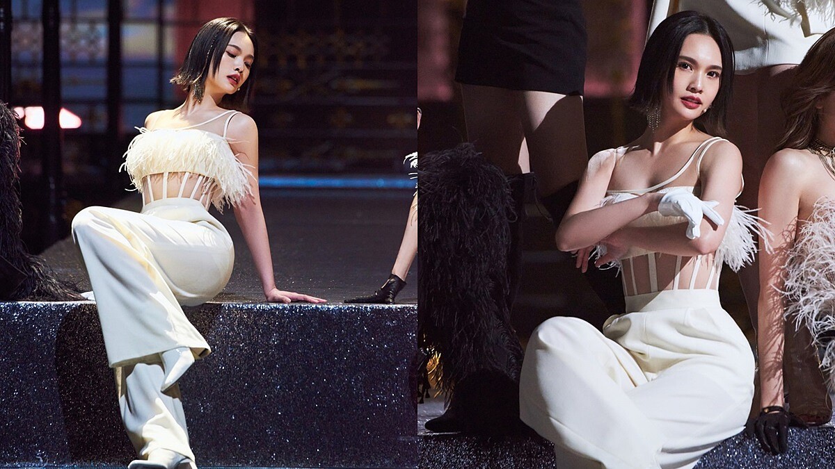 楊丞琳《乘風破浪的姐姐2》大秀性感！白色羽毛中空裝辣翻全場，創下最高分紀錄