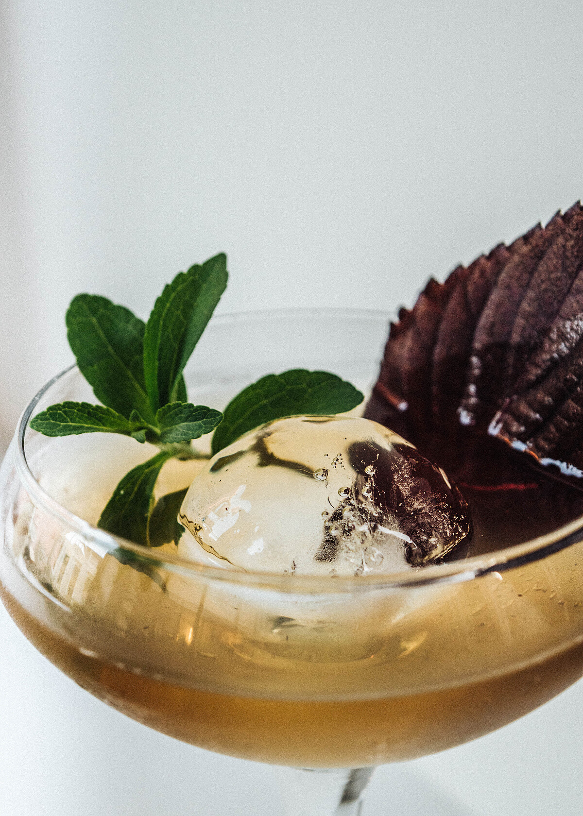 禁止酒駕，未滿18歲請勿飲酒