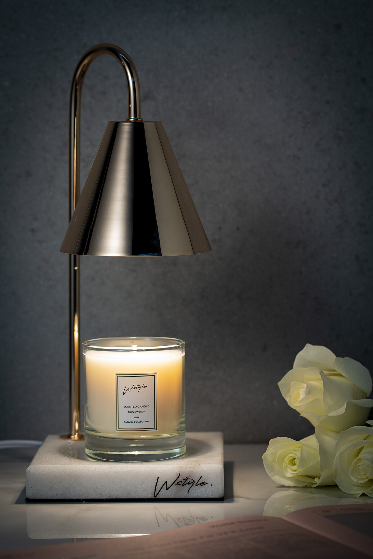 橙花、依蘭與檀木香氛蠟燭$980