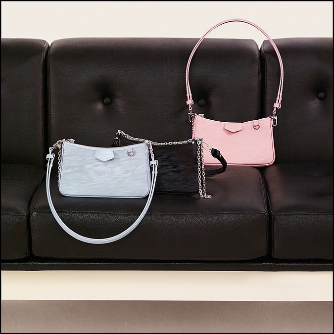 Easy Pouch On Strap系列,NT54,500