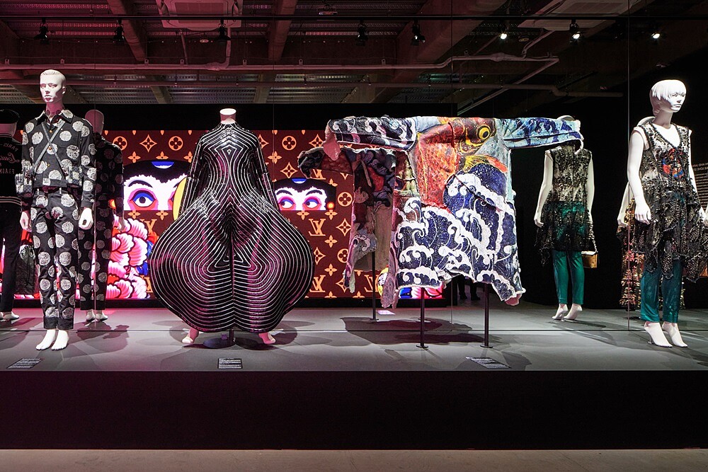 Louis Vuitton &展覽