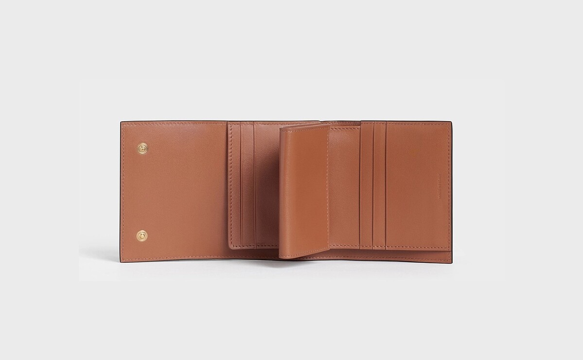 壓扣三摺小短夾，NT18,500