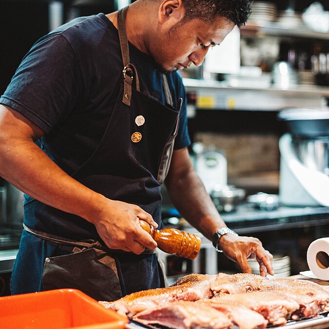 主廚 Alex(彭天恩)。