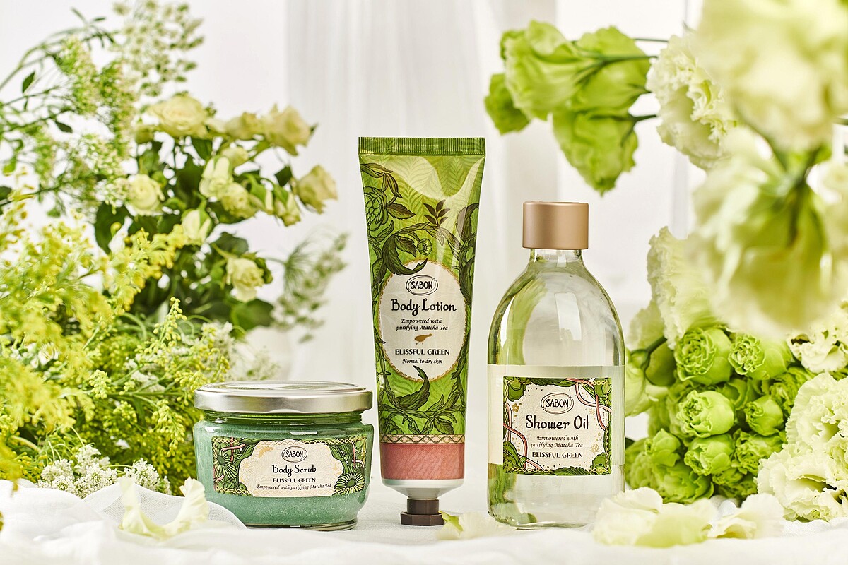 SABON綠意叢林沐浴油300ml NT980 / SABON綠意叢林身體磨砂膏320g NT1,480 / SABON綠意叢林身體乳液150ml NT1,180