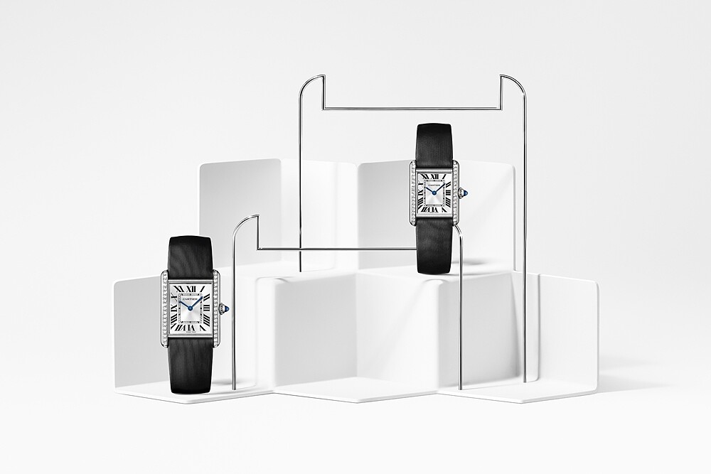 Cartier_Tank Must_Paved steel_SizeSM_NT$ 177,000 _ SizeLM_NT$ 202,000