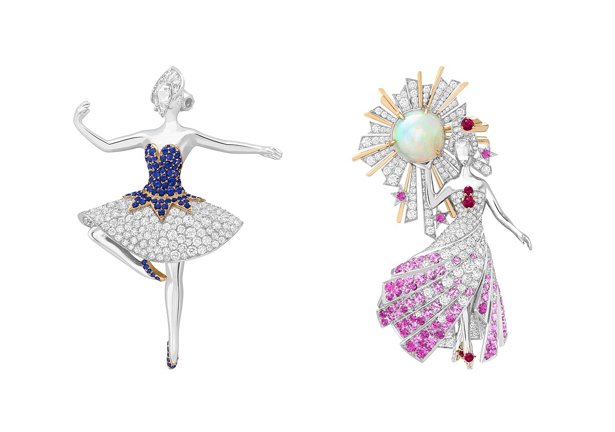 左：Carlota ballerina胸針，白K金，黃K金，藍寶石，鑽石 右：D&eacute;esse Mercure胸針，白K金，黃K金，一顆5.10克拉凸圓形切割白色蛋白石，紅寶石，粉紅色藍寶石和鑽石
