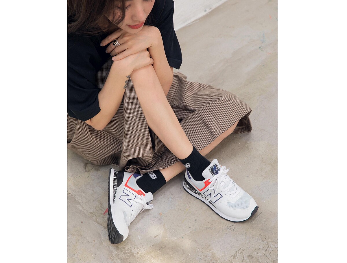 New Balance 574系列WL574CS2女性款，NT2,880