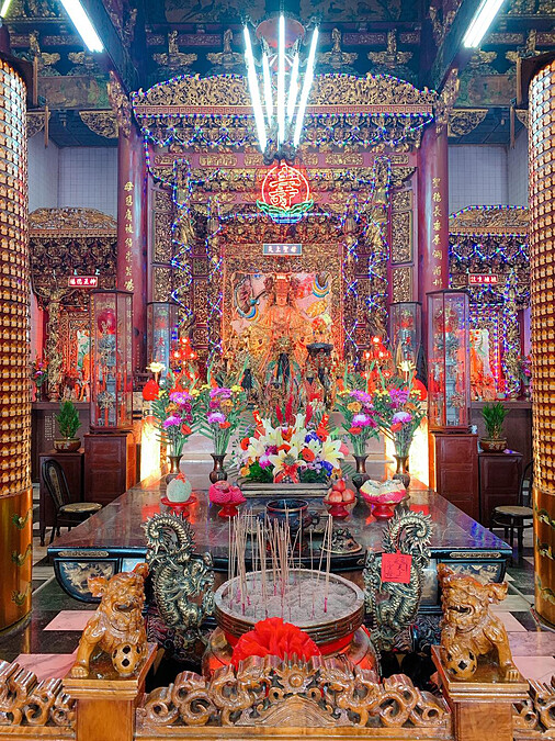 ▲鳳芸宮媽祖將與天后宮媽祖會香。（圖 / 翻攝自中芸鳳芸宮靈帝殿FB）