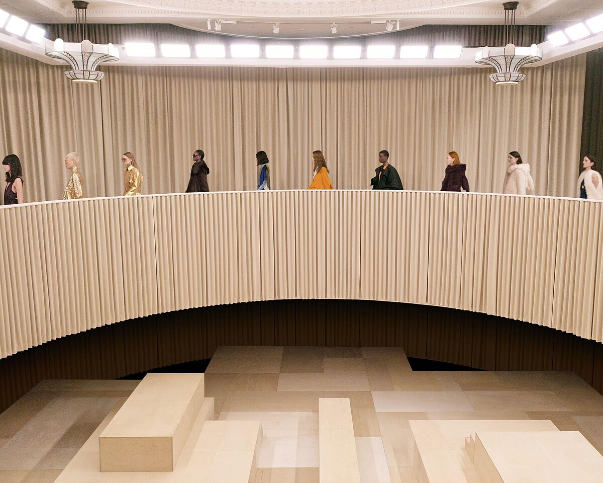 Burberry 2021秋冬女裝系列