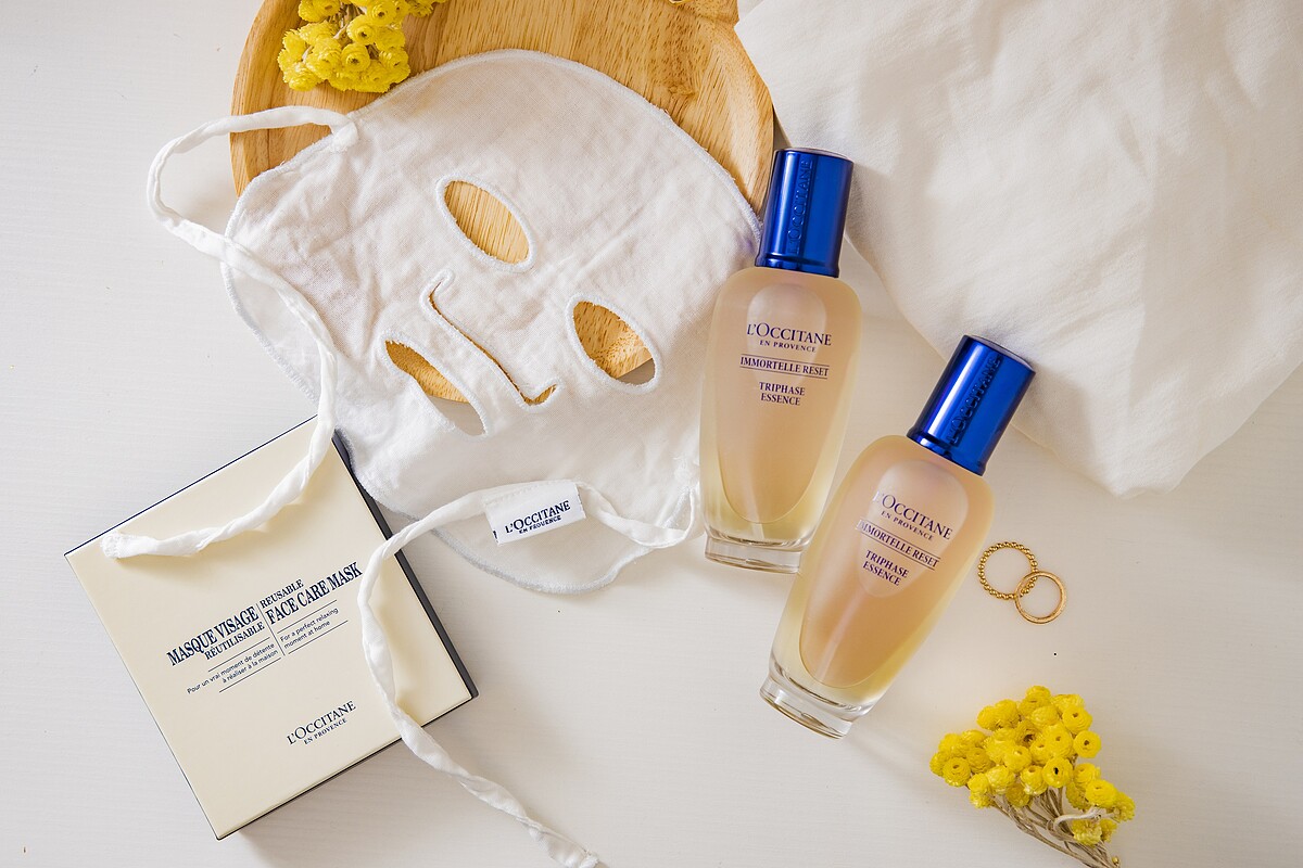 光萃前導打底組：光萃肌活精華水150ml*2+水洗式濕敷專用布膜 NT4,250 (原價：NT. 5,383)